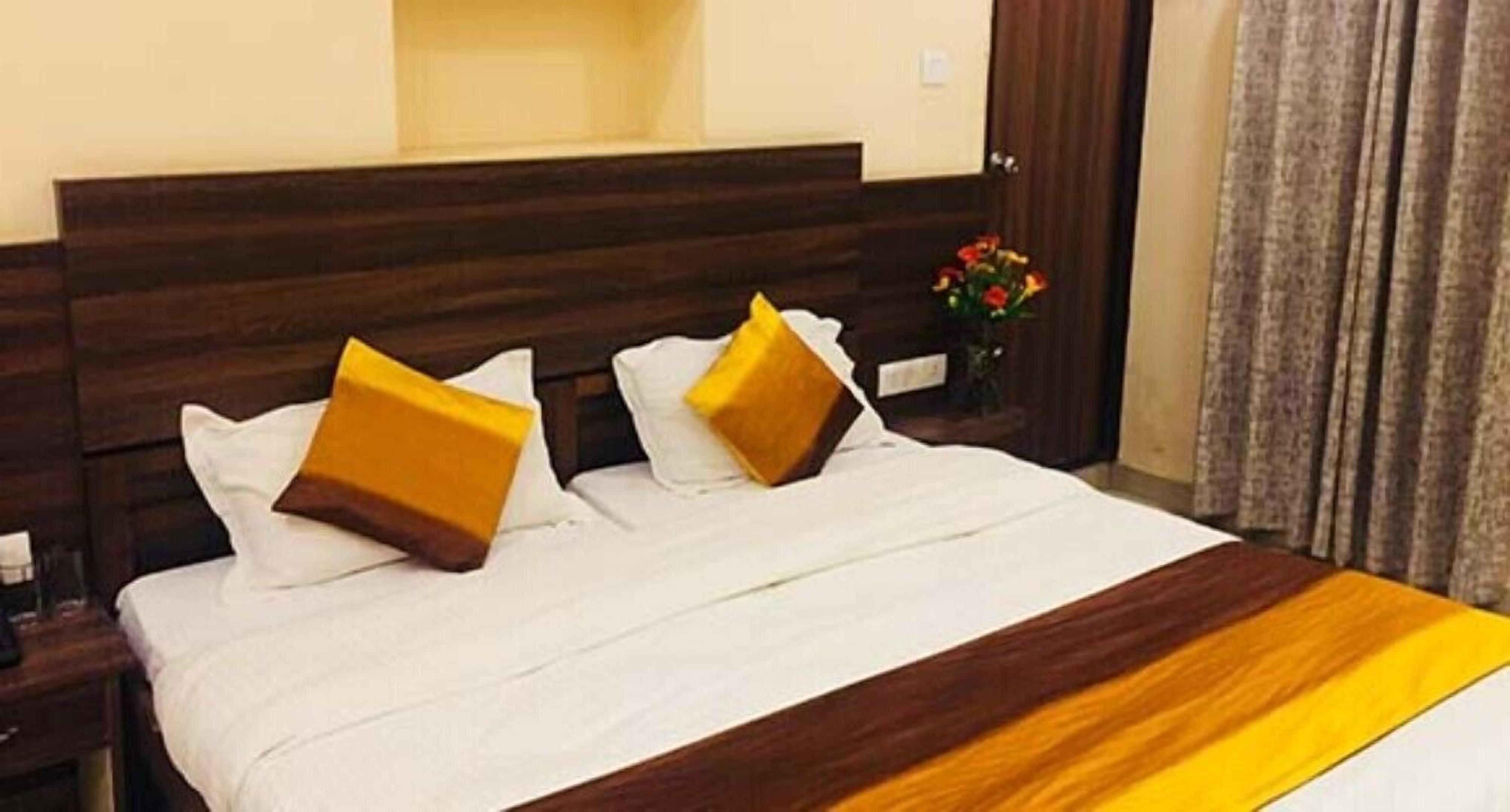Hotel Vinayak Heritage - Varanasi, Varanasi