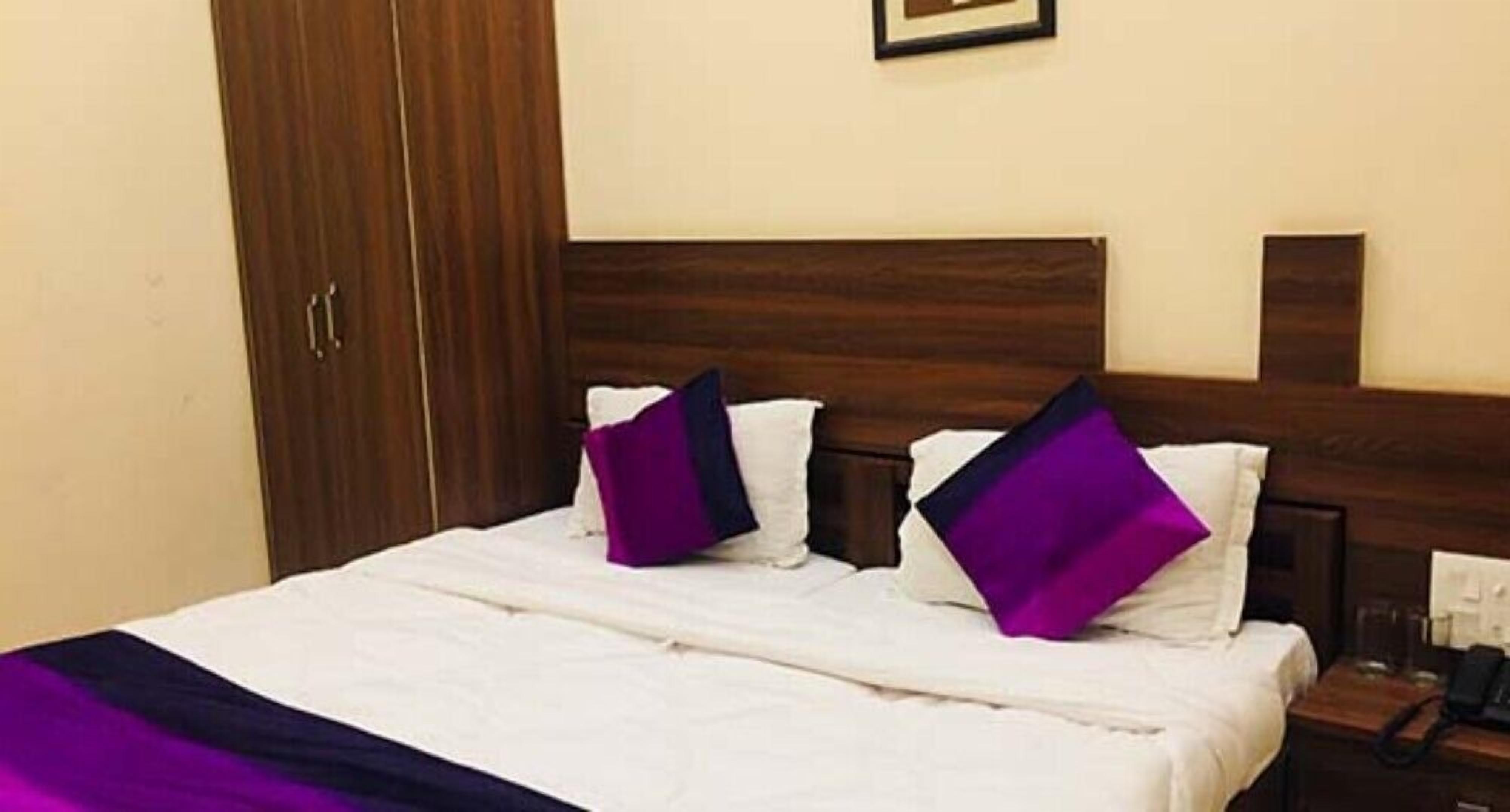 Hotel Vinayak Heritage - Varanasi — Photos 1